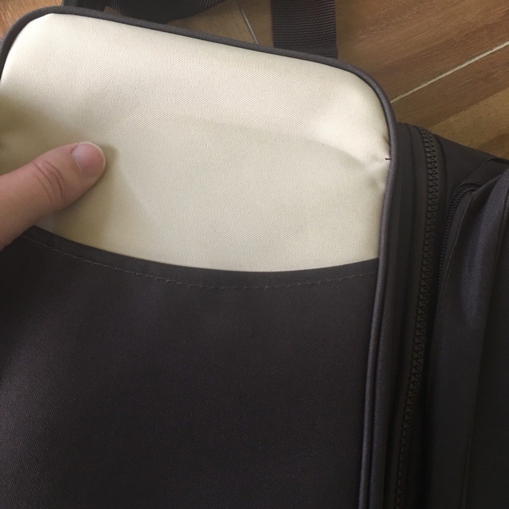 Multi purpose diaper bag 👶 - Picture 3 of 7